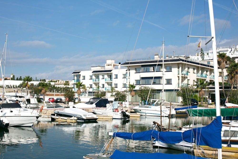 Hotel Port Sitges Exterior photo
